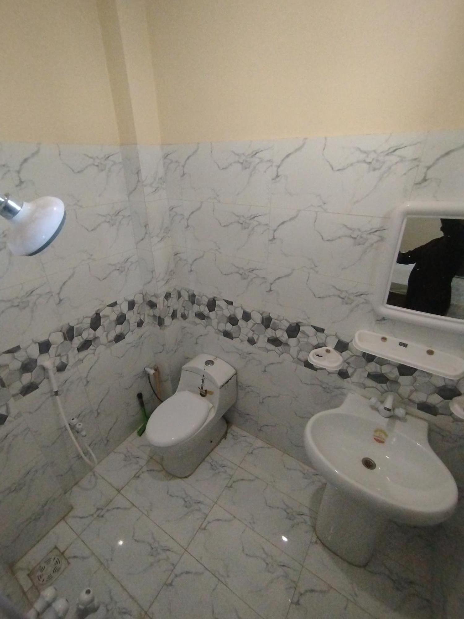 Hotel Crown Plaza, Near Karachi Airport, Darul Sehat Hospital, Dow, Agha Khan And Liaqat Hospital Экстерьер фото
