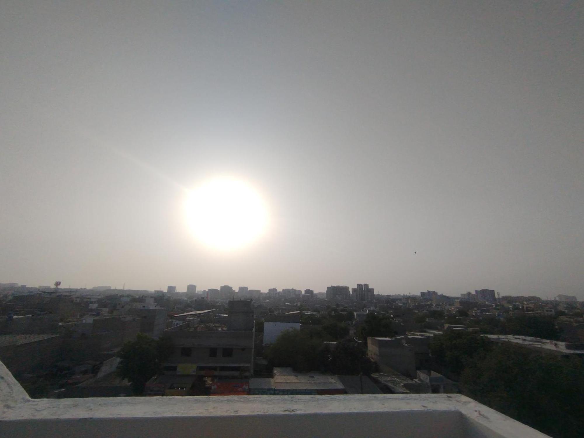 Hotel Crown Plaza, Near Karachi Airport, Darul Sehat Hospital, Dow, Agha Khan And Liaqat Hospital Экстерьер фото