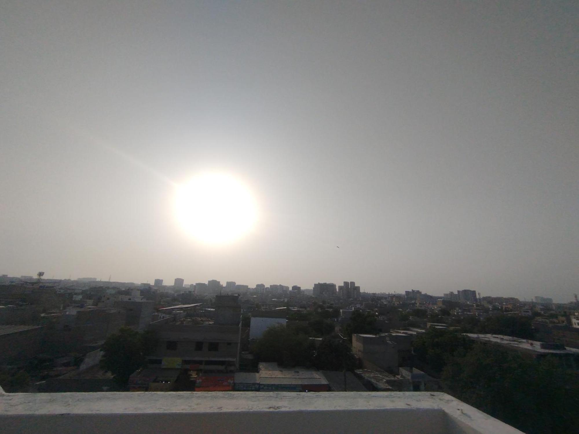 Hotel Crown Plaza, Near Karachi Airport, Darul Sehat Hospital, Dow, Agha Khan And Liaqat Hospital Экстерьер фото